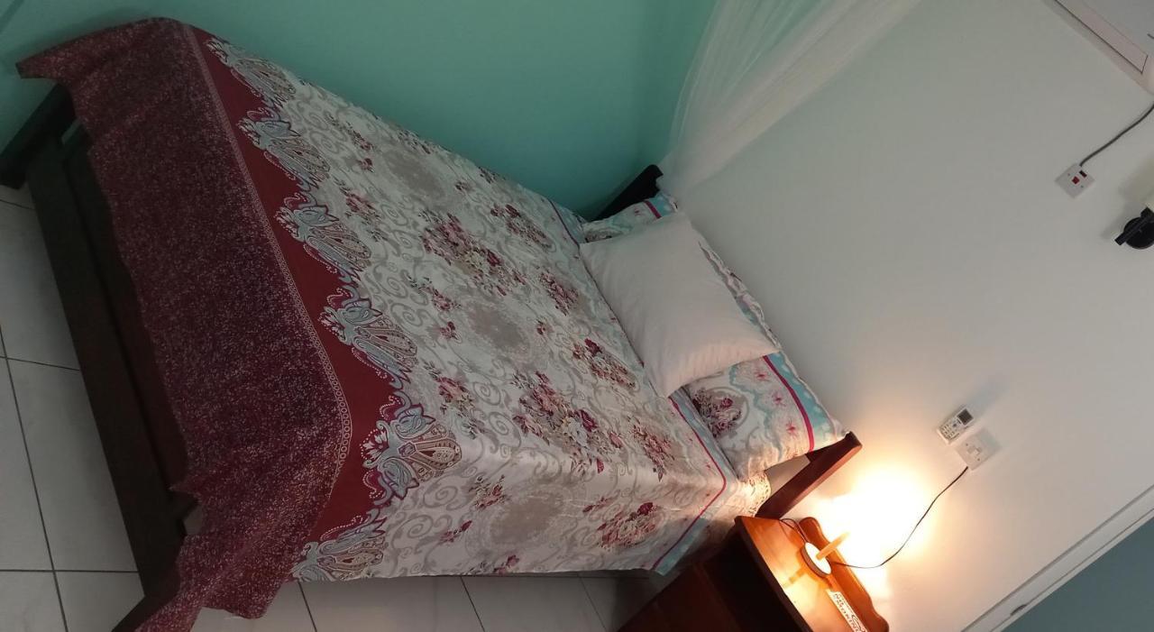로조 Cozy Vacation Retreat With Free Parking 아파트 외부 사진