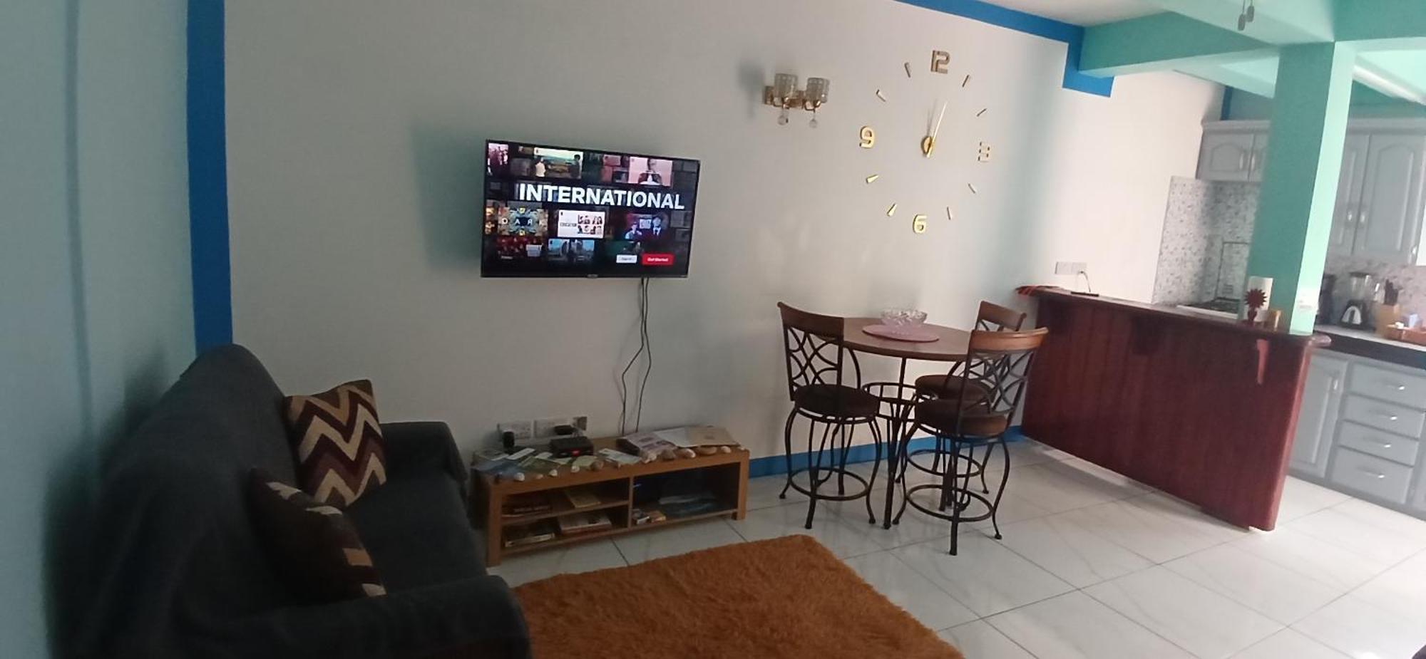 로조 Cozy Vacation Retreat With Free Parking 아파트 외부 사진